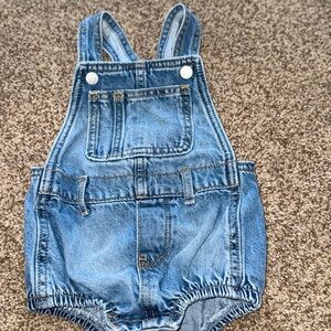 Old Navy 18-24 mo Jean shortall romper Classic Overalls
